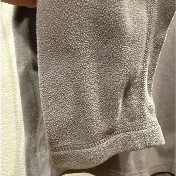 Patagonia Men's Micro D Fleece Pullover Feather Gray Sweater size S - Picture 2 of 6
